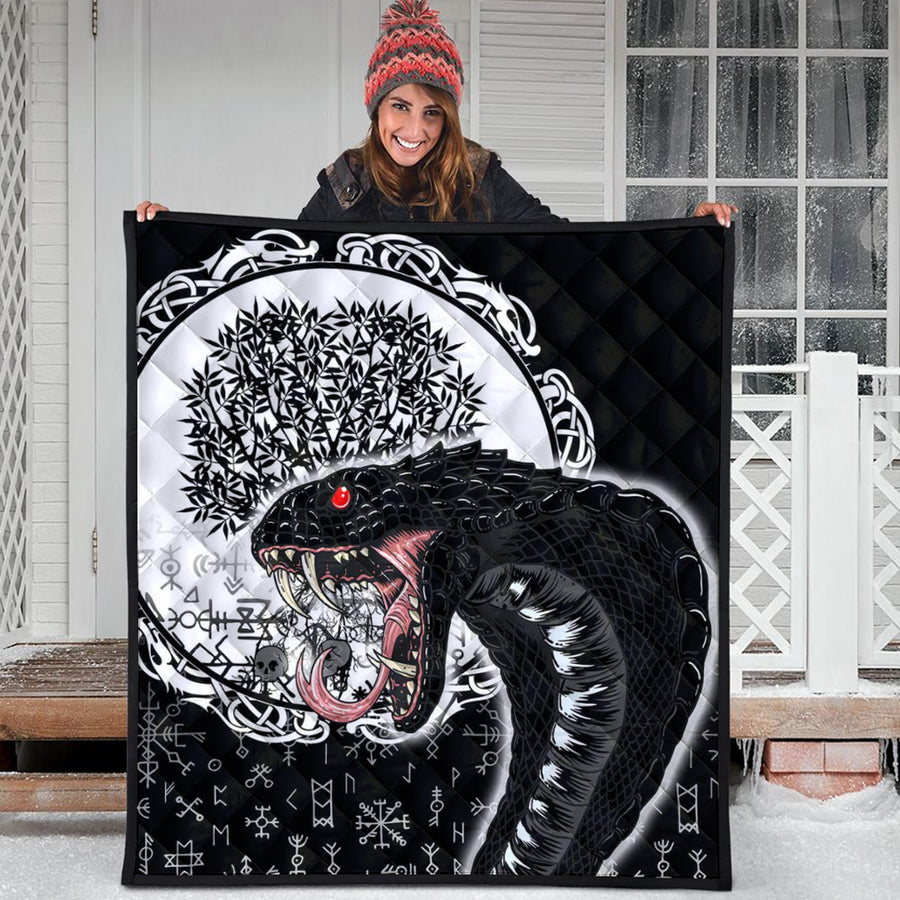 Ligerking Quilt - Jomngandr and Yggdrasil Black and White Quilt A35