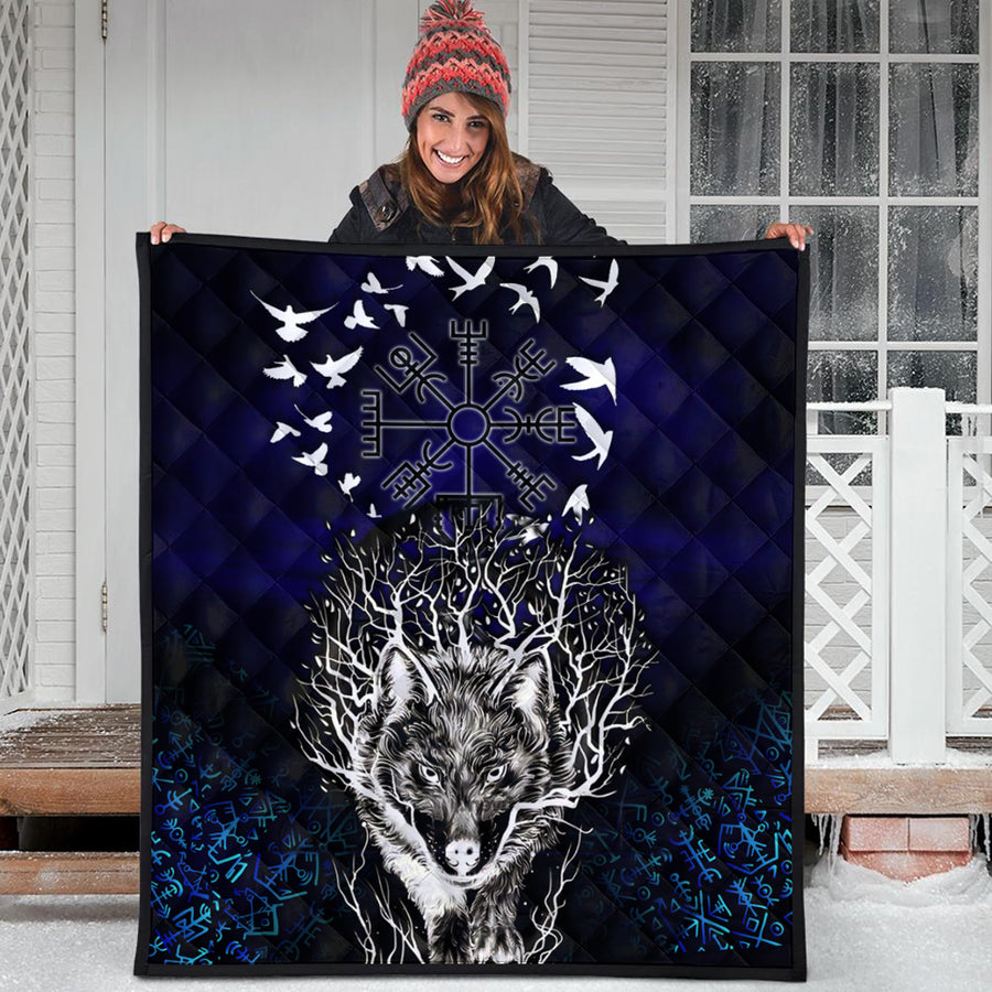 Ligerking Quilt - Fenrir Raven Rune Helm of Awe Quilt A35