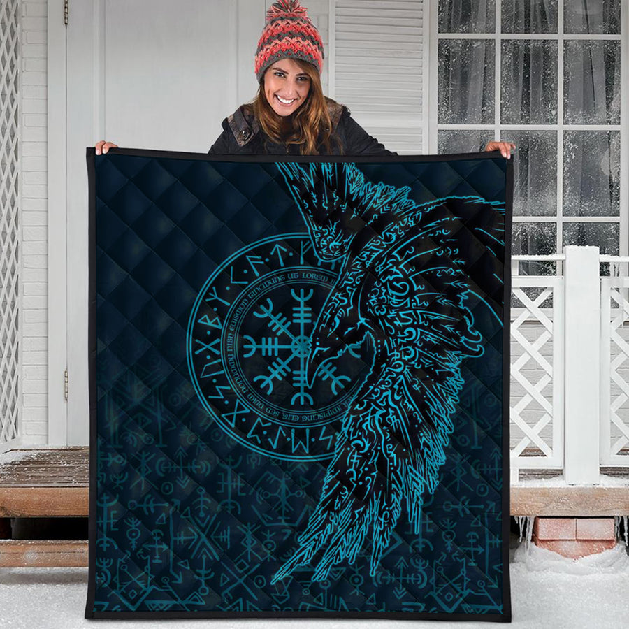 Ligerking Quilt -Raven and Helm of Awe Cyan Quilt A94