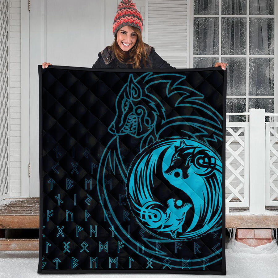Ligerking Quilt - Skoll and Hati Cyan Quilt A94