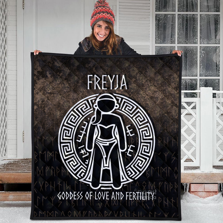 Ligerking Quilt - Freyja the Goddess of Love and Fertility Quilt A7